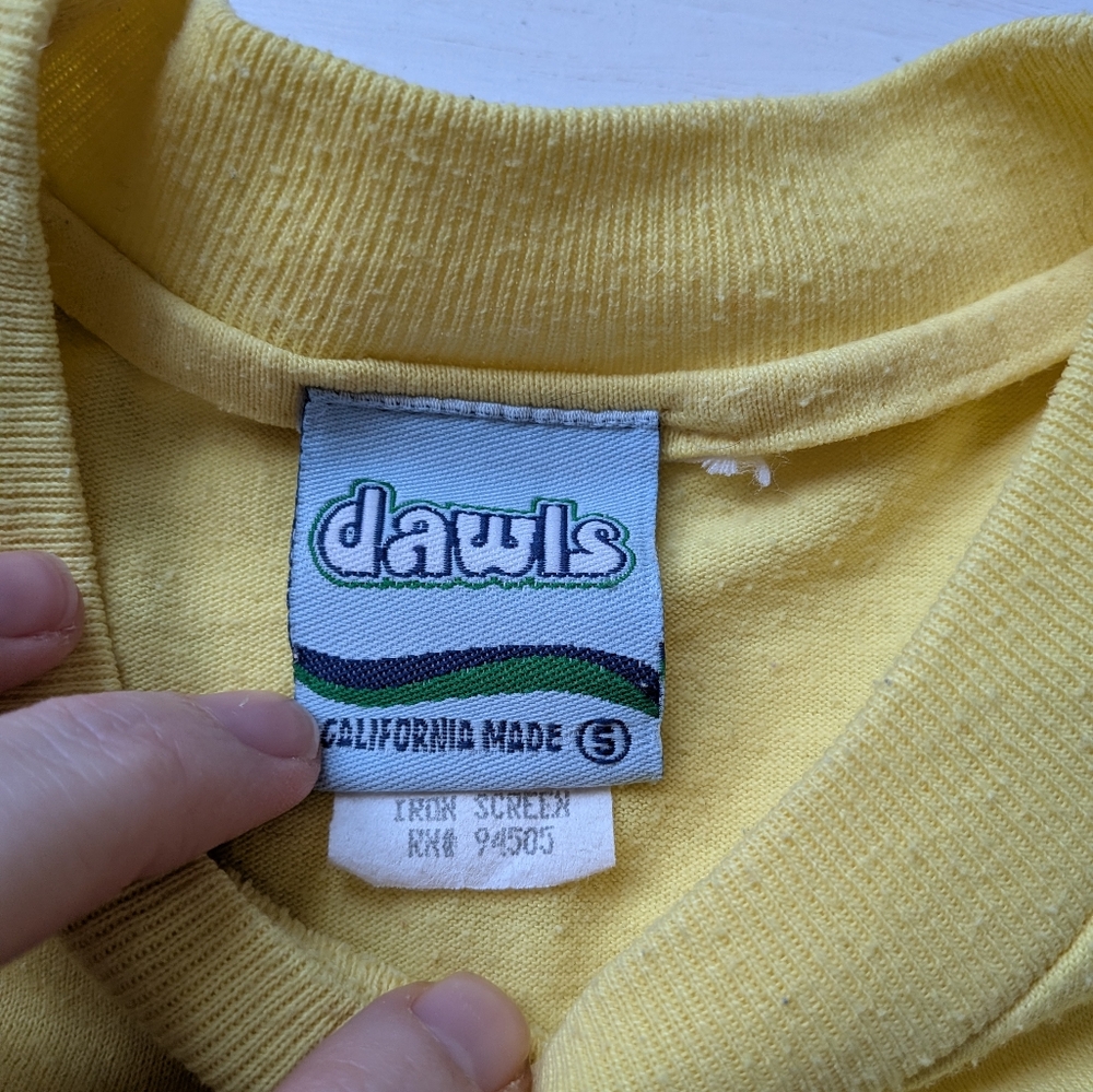 Vintage Dawls Yellow Dawlphins Dolphins T-Shirt *Fits Like XS* - Picture 4 of 11